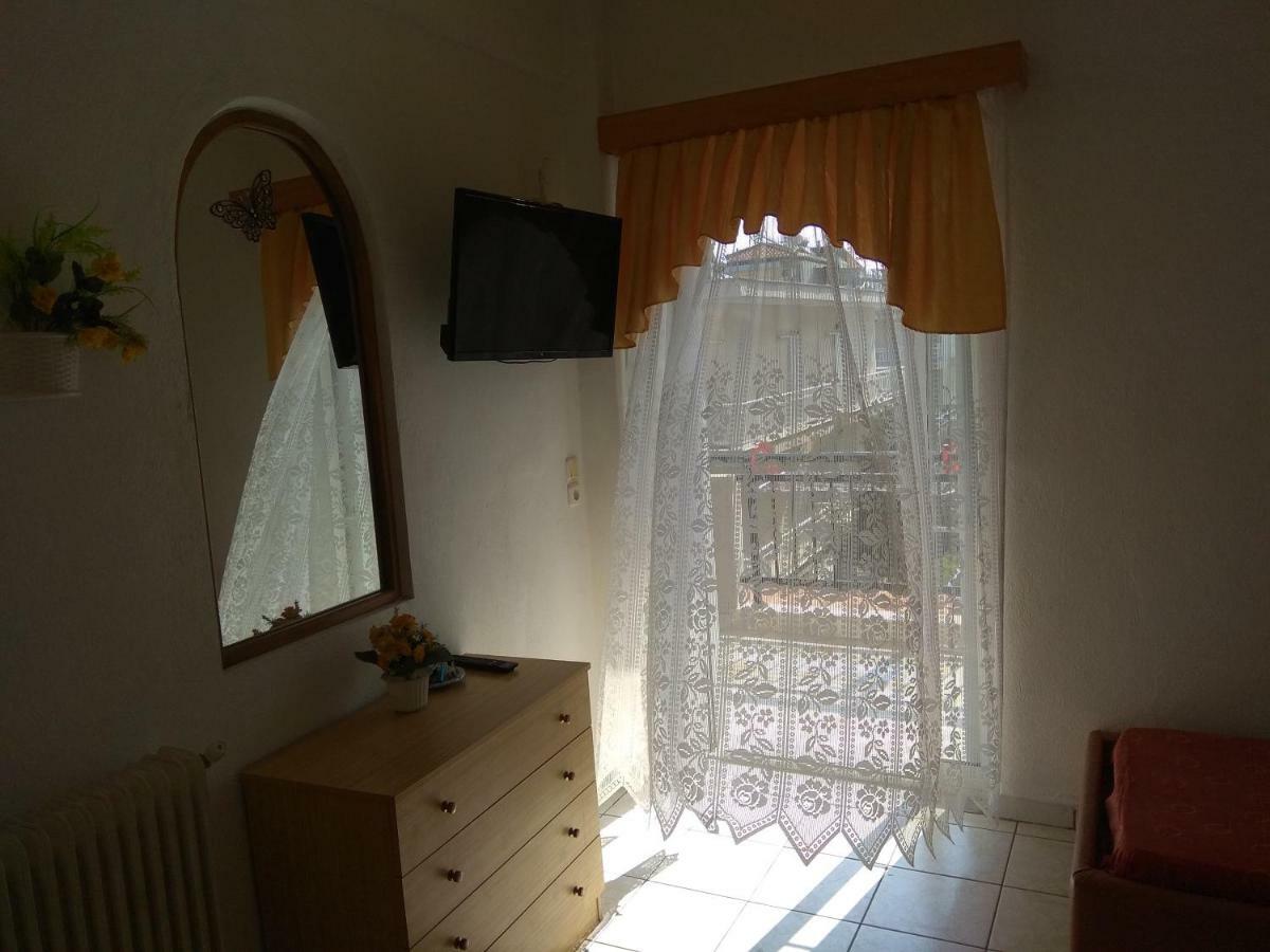 Villa Elli Olympiakí Aktí Екстериор снимка